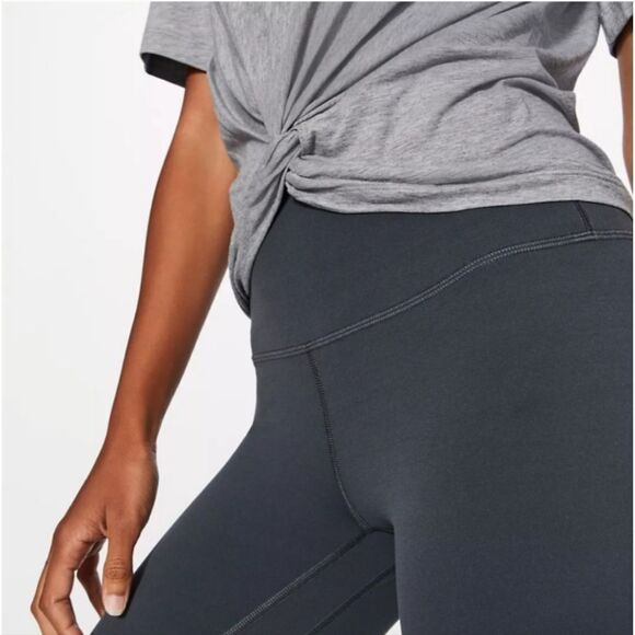 Lululemon Crescent Tee - Picture 6 of 7